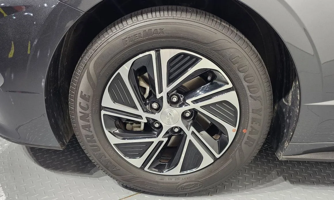 Hyundai Sonata 2022 из KR, фото 3