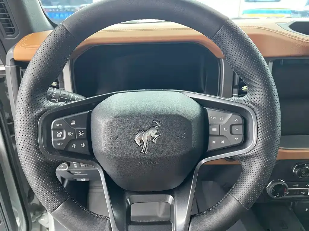 Ford Bronco 2024 из CN, фото 7