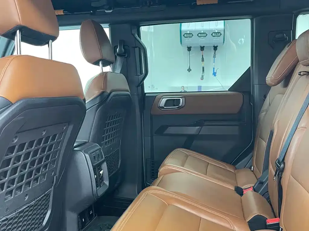 Ford Bronco 2024 из CN, фото 3