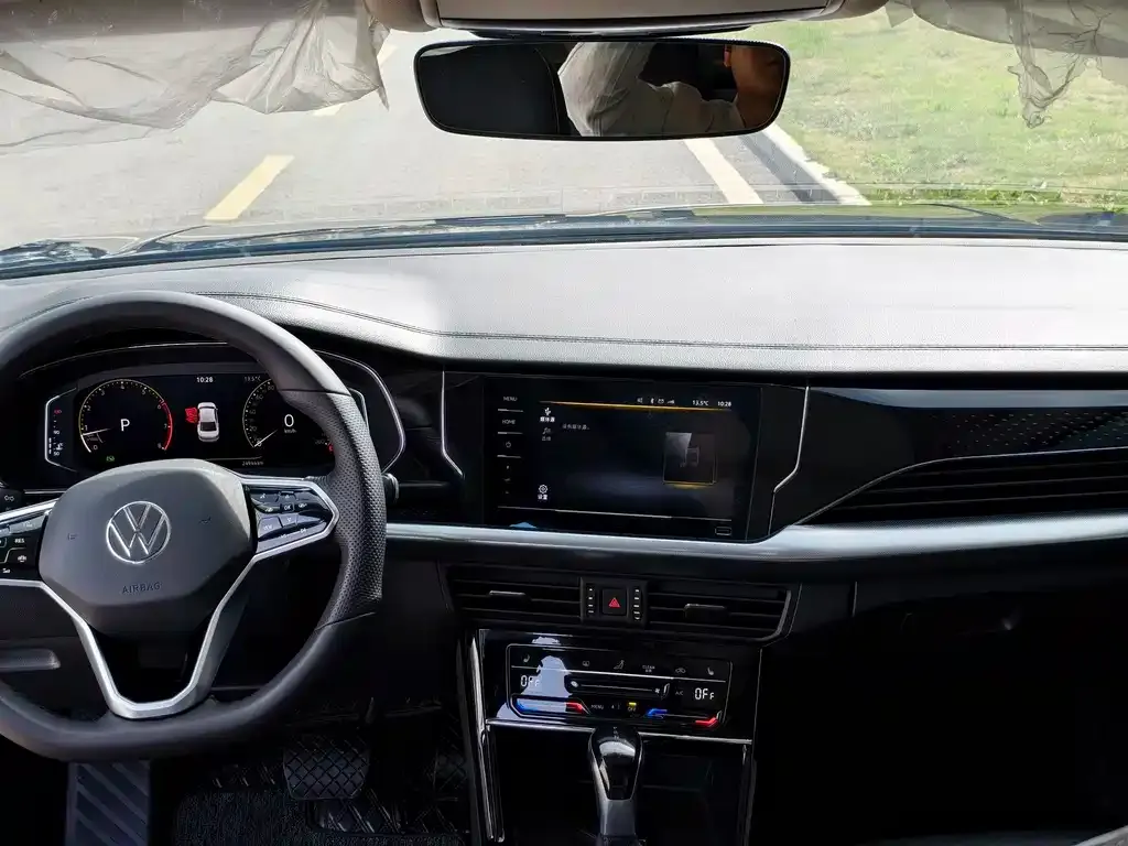 Volkswagen Passat — фото 7