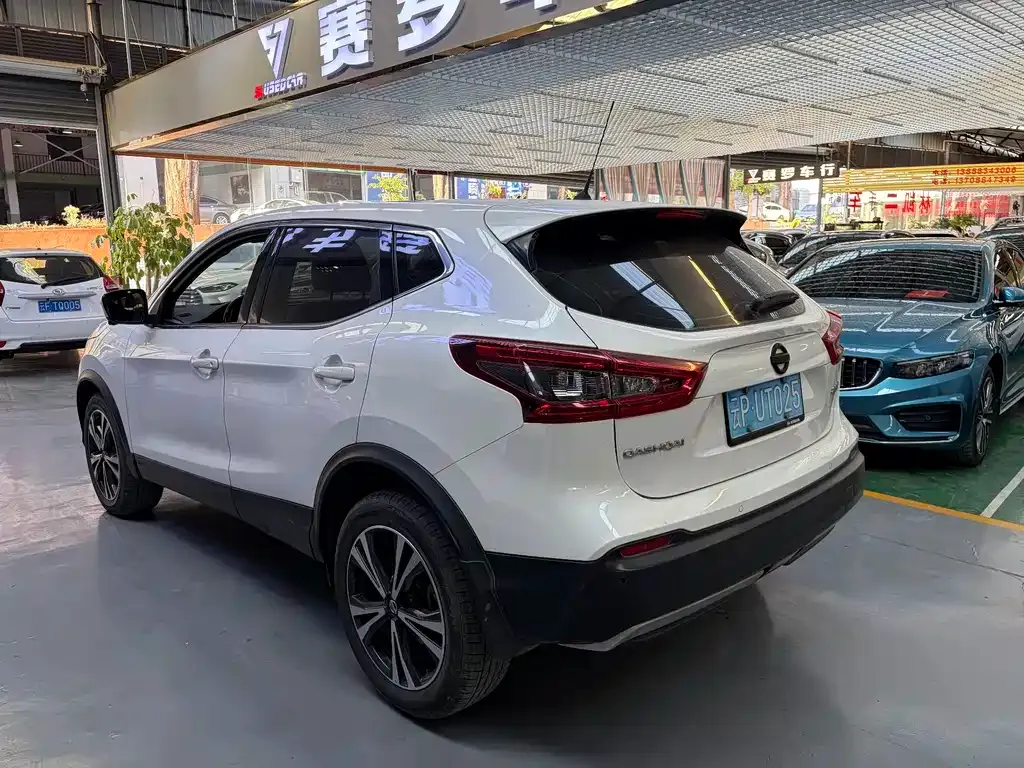 Nissan Qashqai 2021 из CN, фото 3