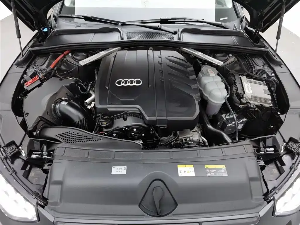 Audi A4 (Import) 2024 из CN, фото 9