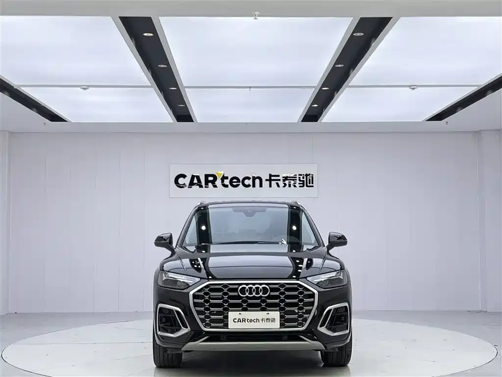 Audi Q5L — фото 4