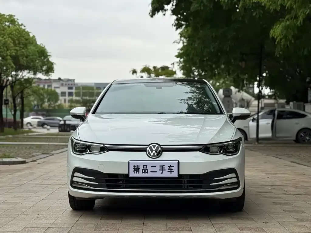 Volkswagen Golf — фото 6
