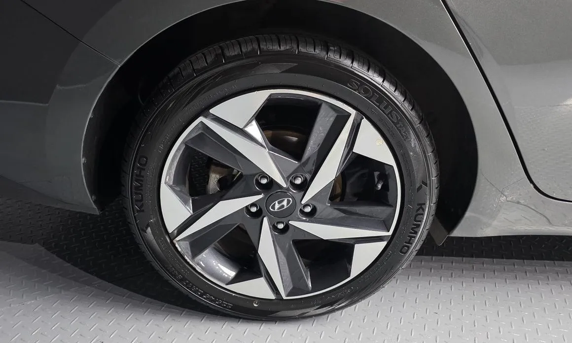 Hyundai AVANTE 2021 из KR, фото 7