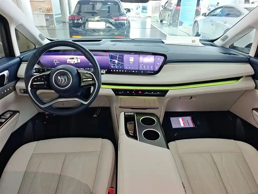 Buick GL8 Hybrid — фото 9