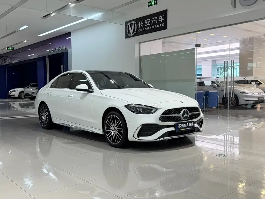 Mercedes-Benz C-Class — фото 1