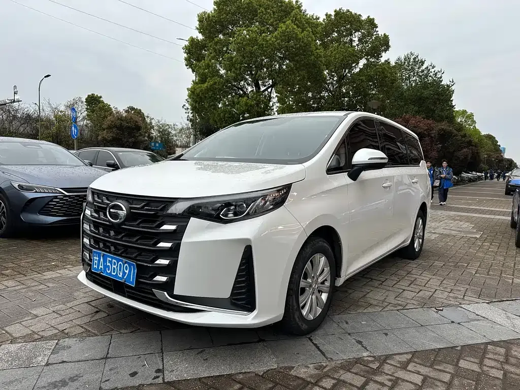 GAC Motor Trumpchi M6