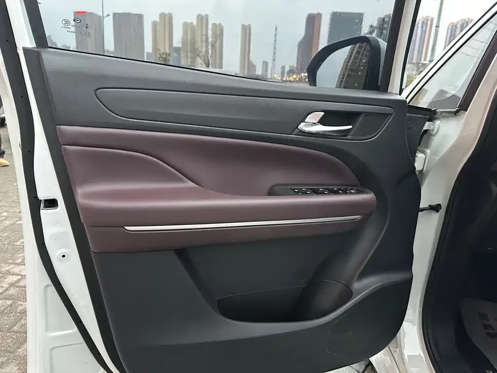 GAC Motor Trumpchi M6 2023 из CN, фото 2