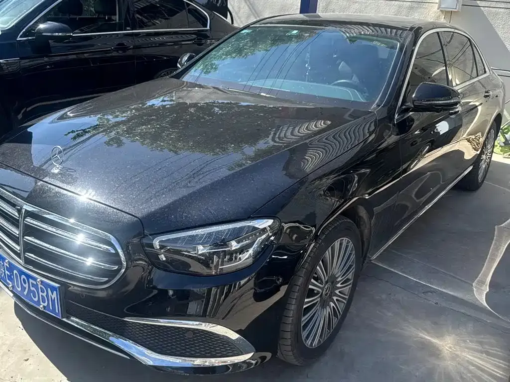 Mercedes-Benz E-Class 2023 из CN, фото 1