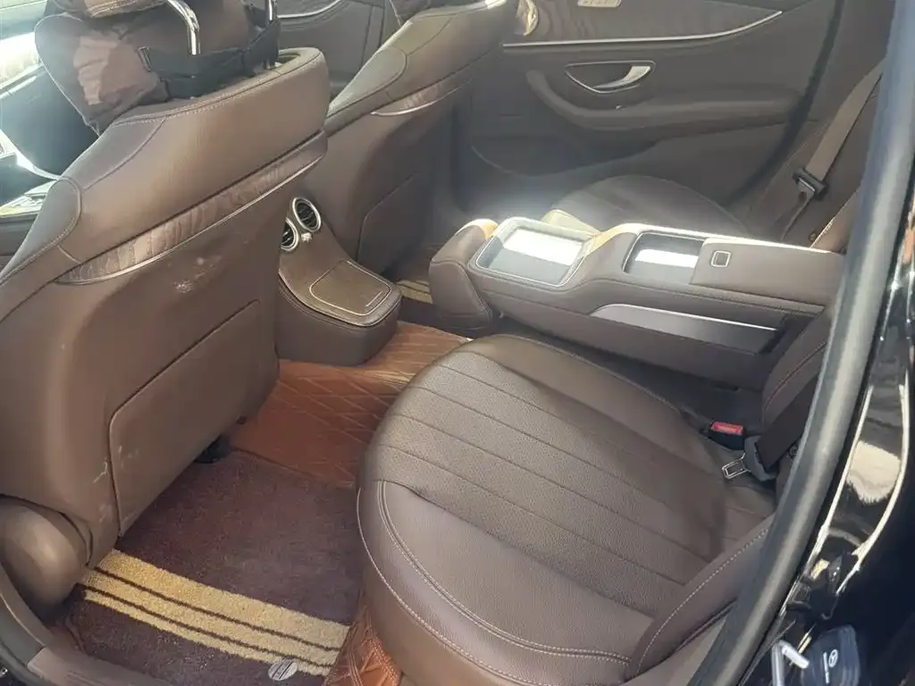 Mercedes-Benz E-Class 2023 из CN, фото 5