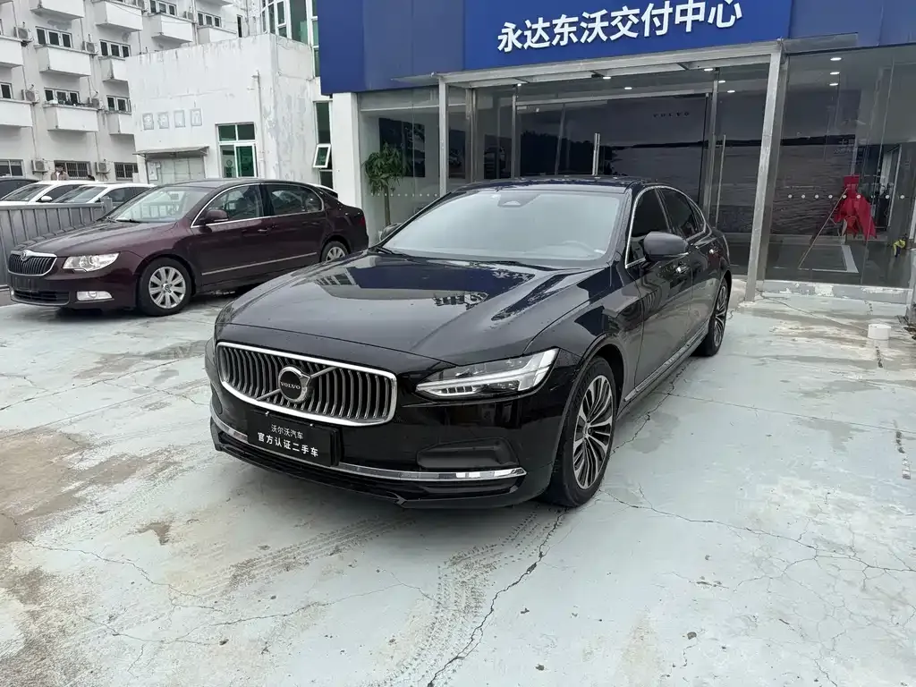 Volvo S90 — фото 6