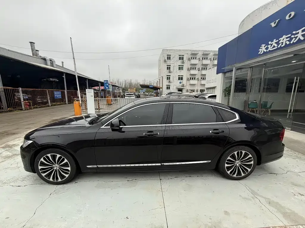 Volvo S90 — фото 2