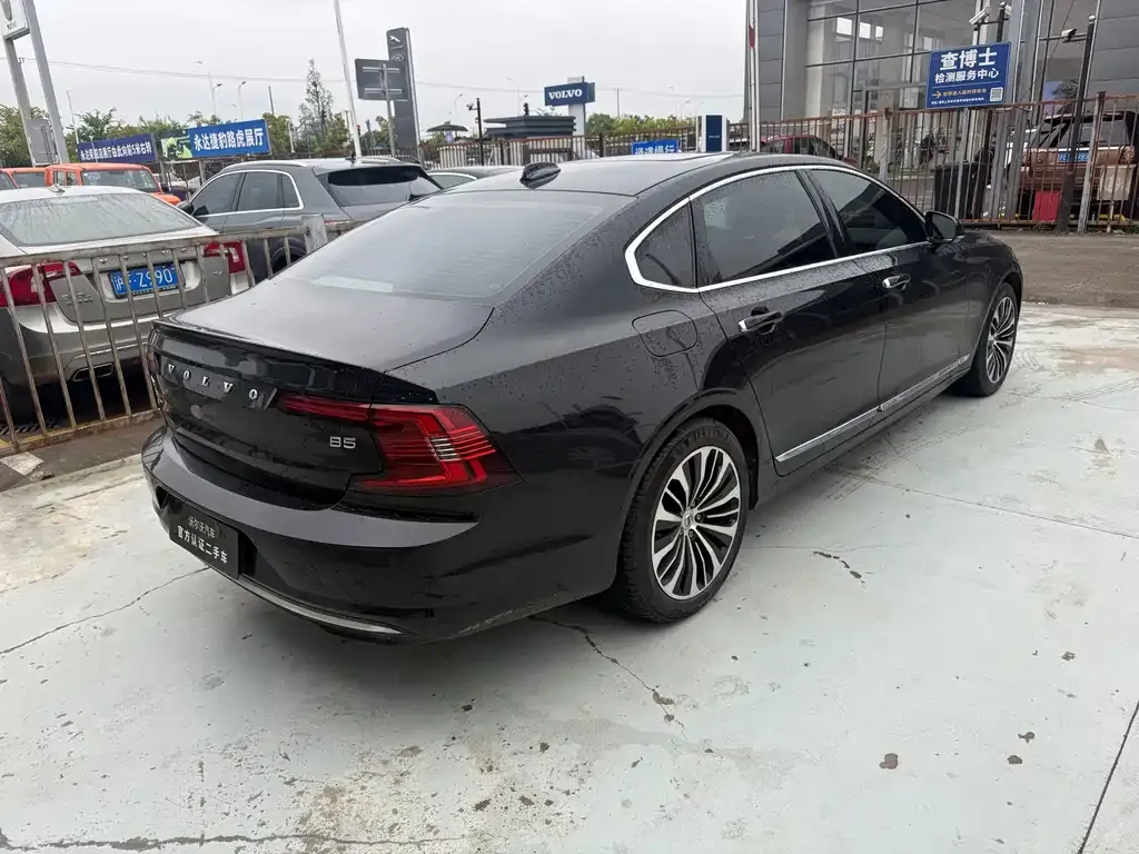 Volvo S90 — фото 5