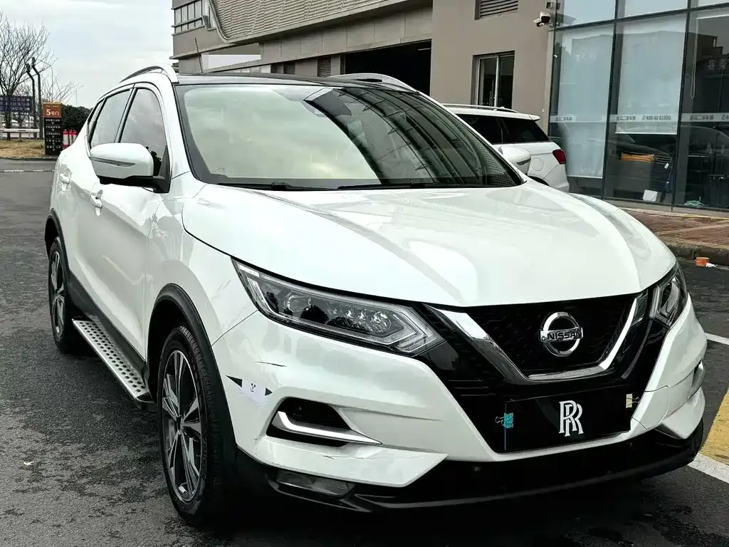 Nissan Qashqai — фото 6