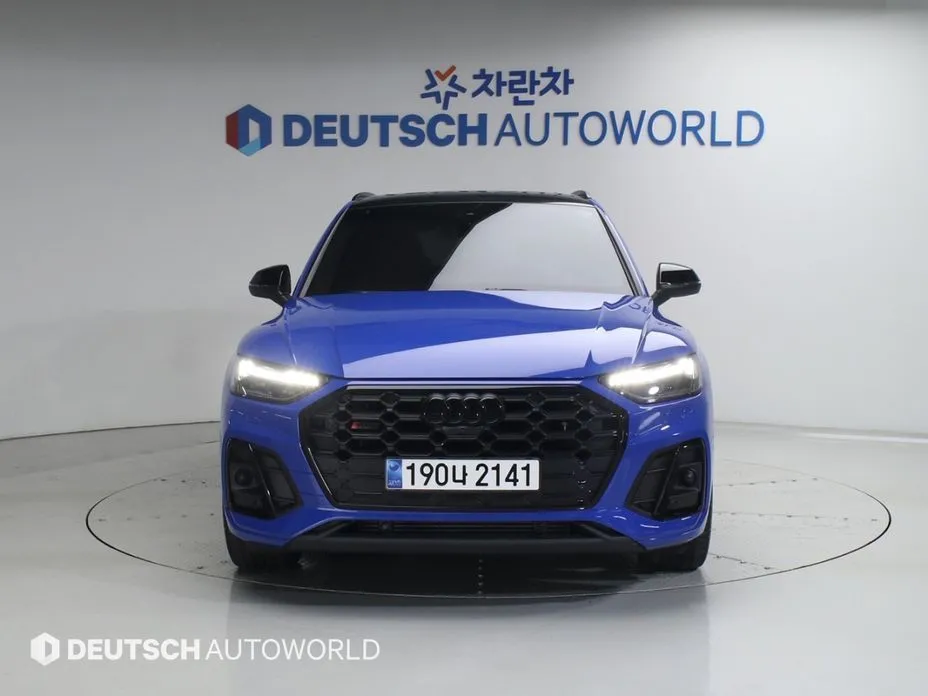 Audi SQ5 2023 из KR, фото 8