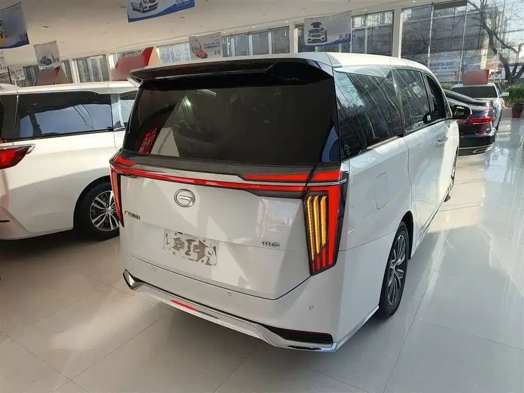 GAC Motor Trumpchi M8 — фото 3