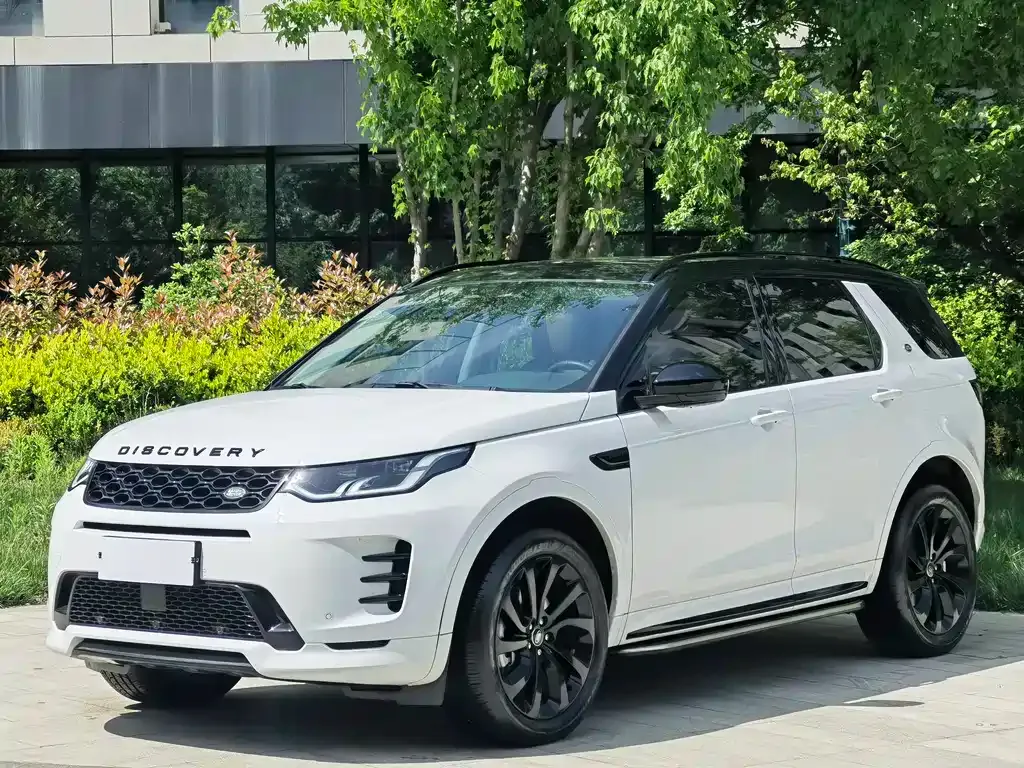 Land Rover Discovery Sport — фото 1