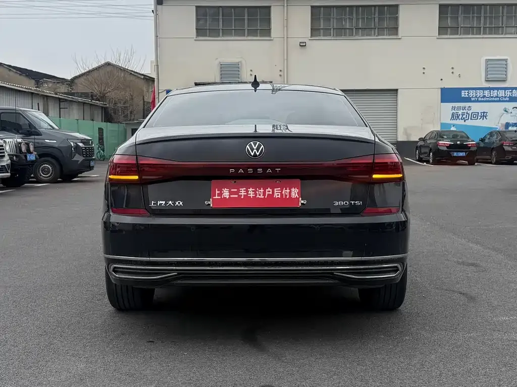Volkswagen Passat — фото 9