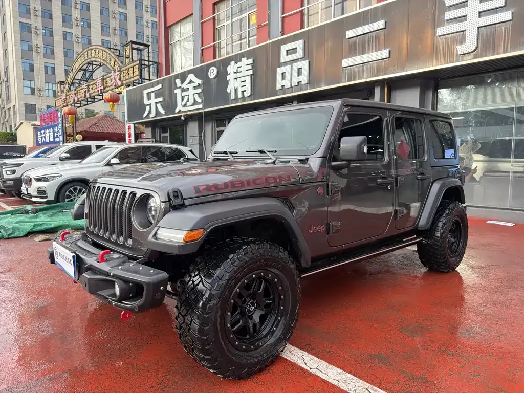 Jeep Wrangler — фото 9