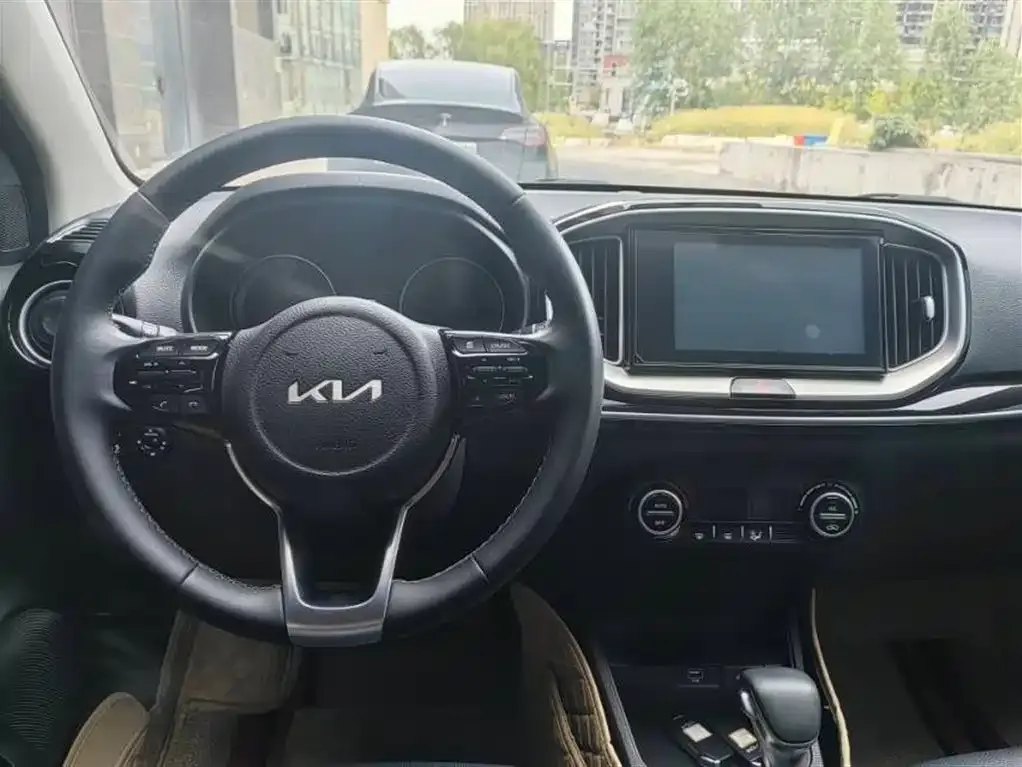 Kia KX1 — фото 3