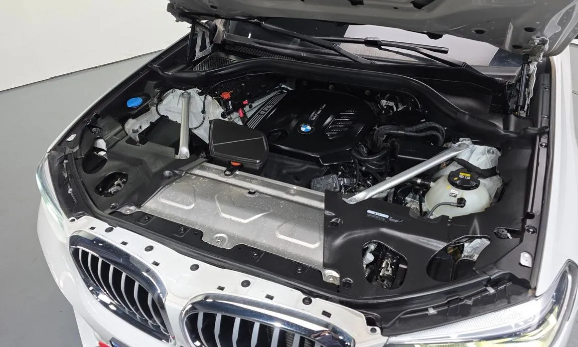 BMW X4 2021 из KR, фото 7