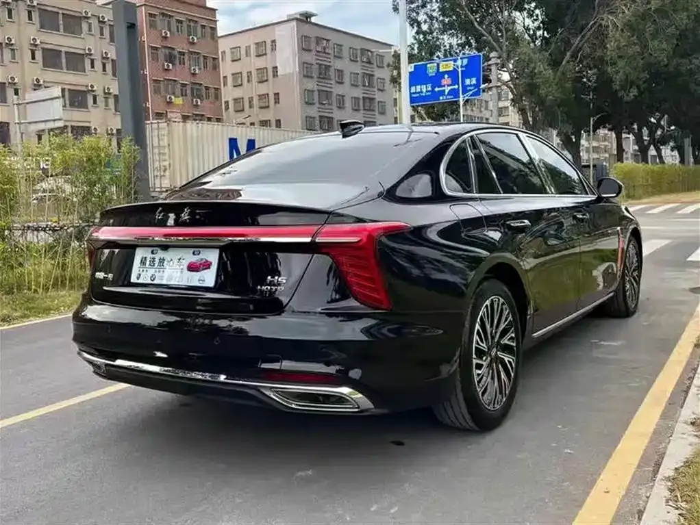 Hongqi H5 — фото 4