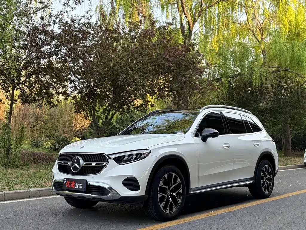 Mercedes-Benz GLC — фото 1