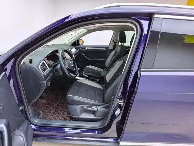 Volkswagen T-Roc 2021 из CN, фото 3