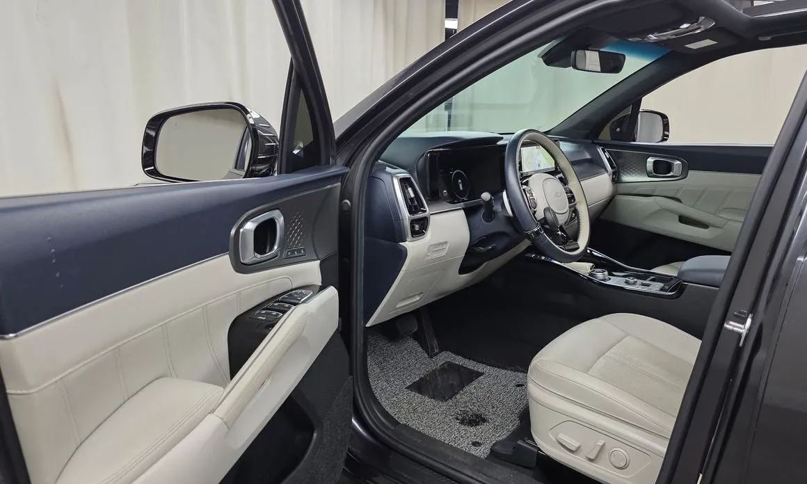 Kia Sorento — фото 6