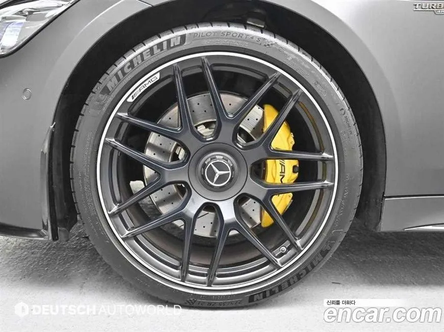 Mercedes-Benz AMG GT — фото 9