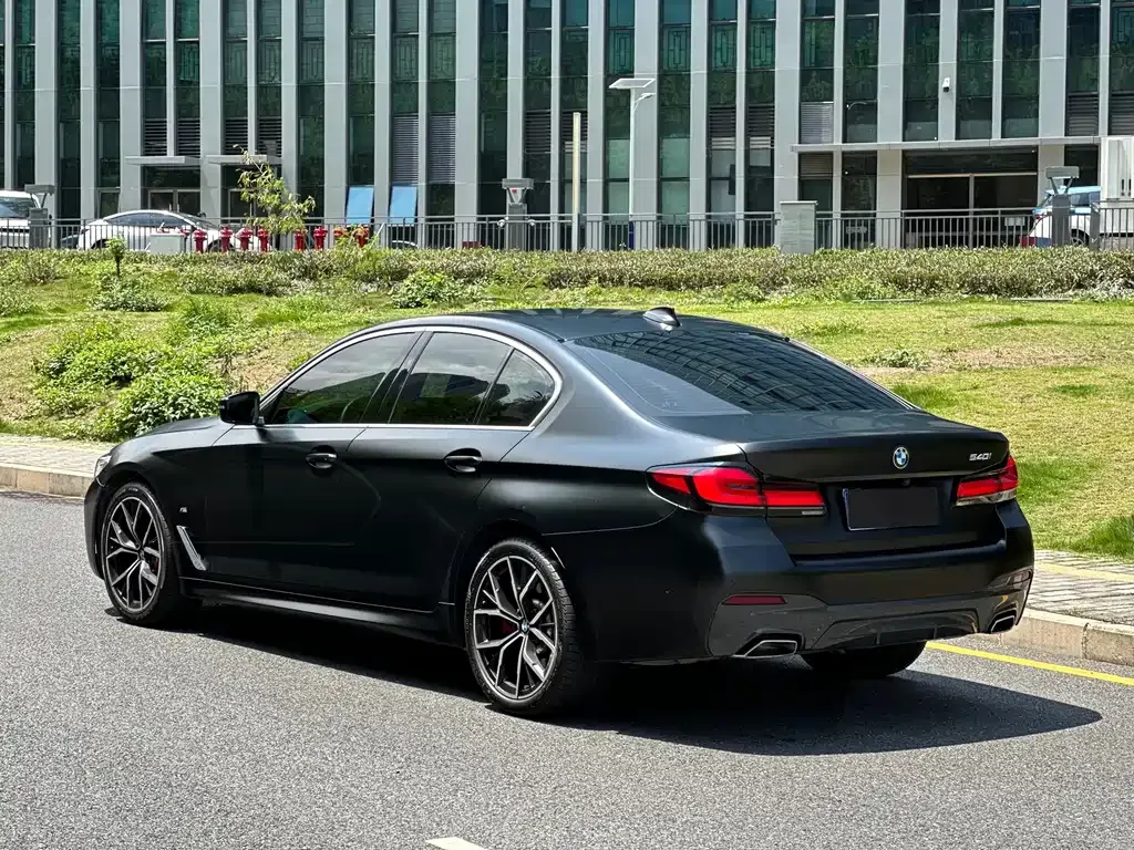 BMW 5 Series (Import) — фото 10