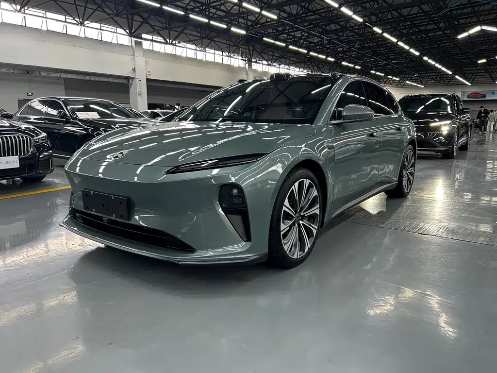 NIO ET5T
