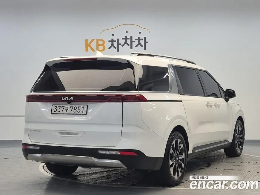 Kia Carnival — фото 2