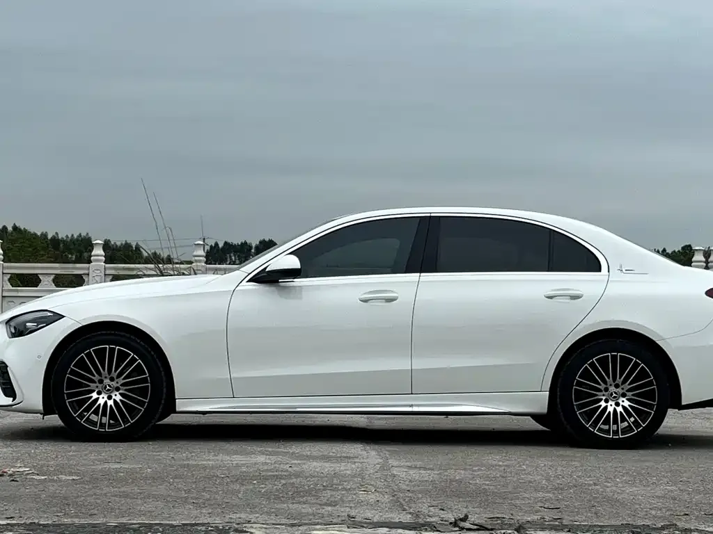 Mercedes-Benz C-Class — фото 2