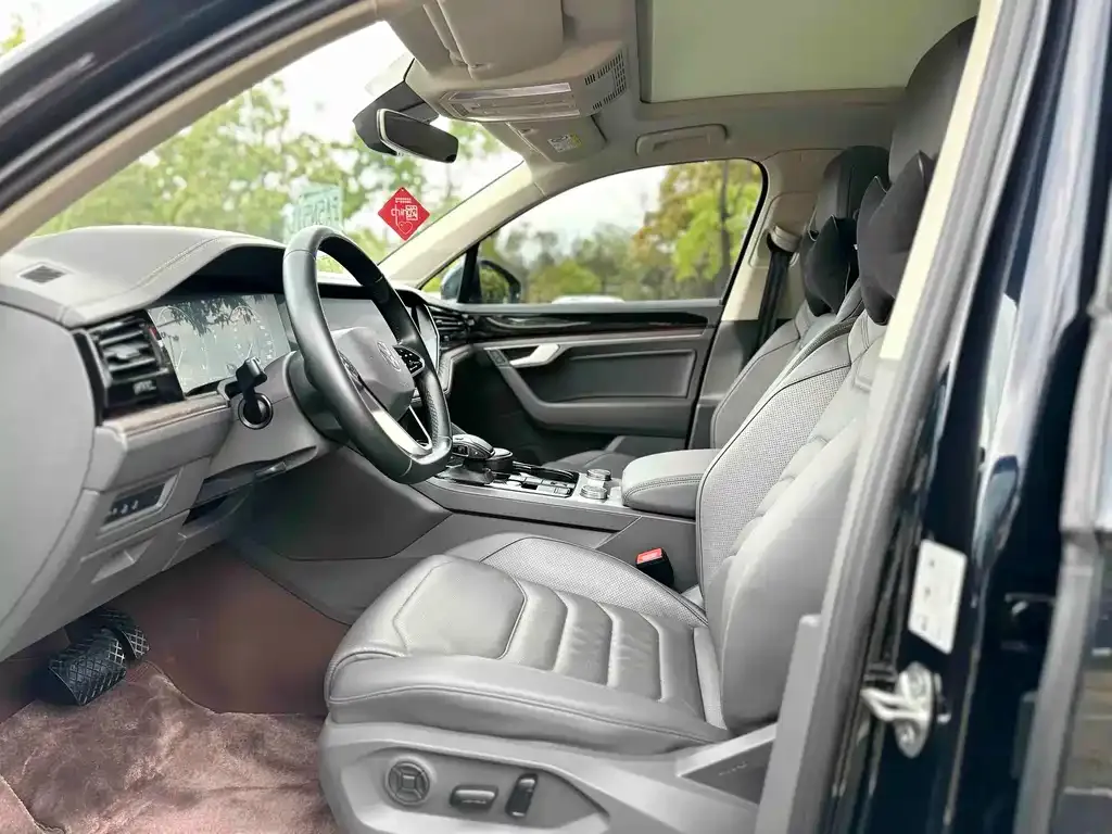 Volkswagen Touareg 2022 из CN, фото 4