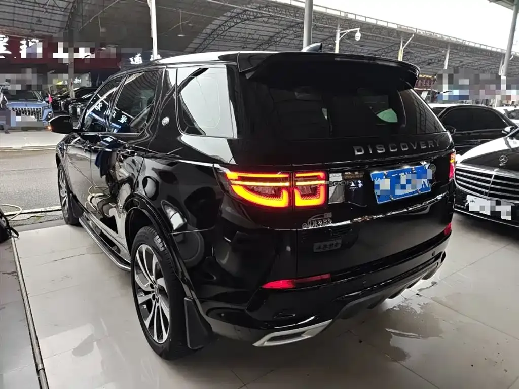 Land Rover Discovery Sport — фото 10