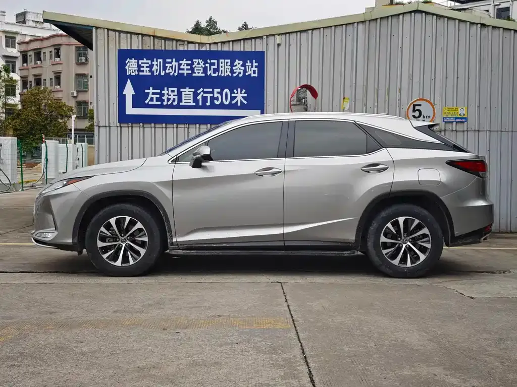 Lexus RX 2021 из CN, фото 9
