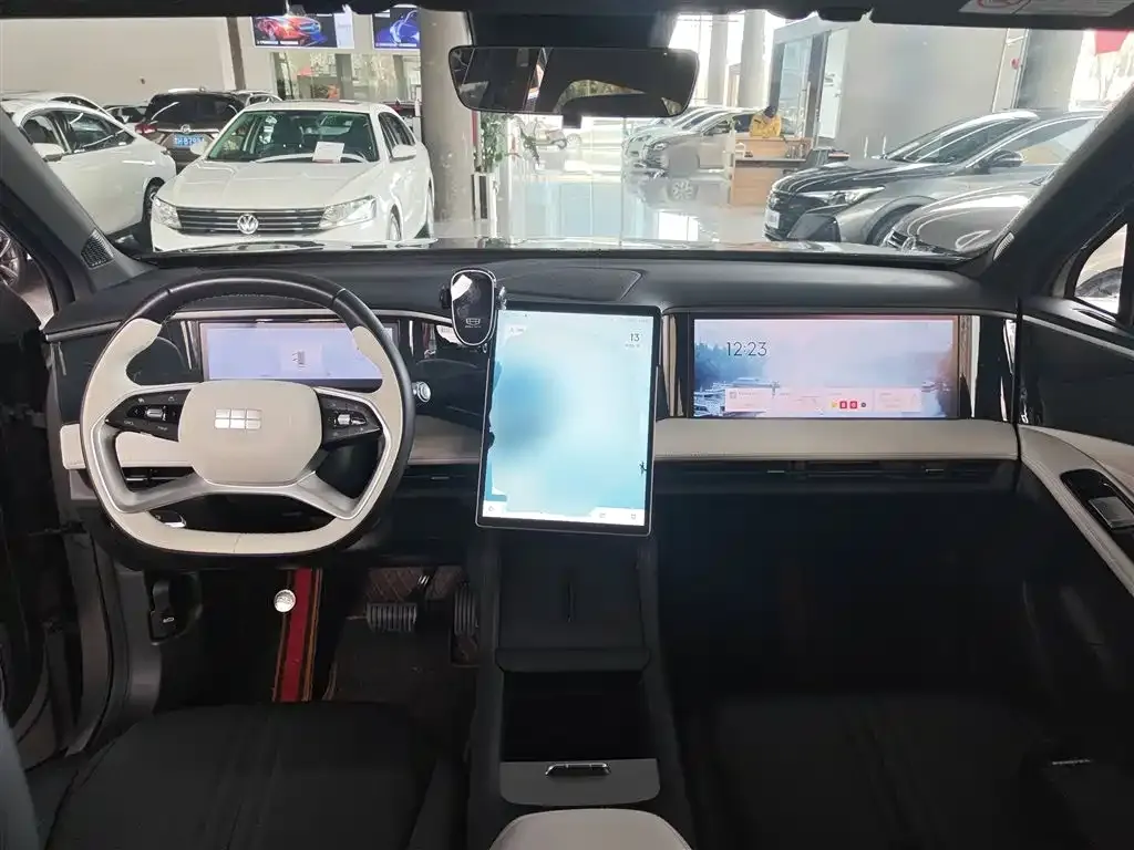Geely Galaxy L7 — фото 10