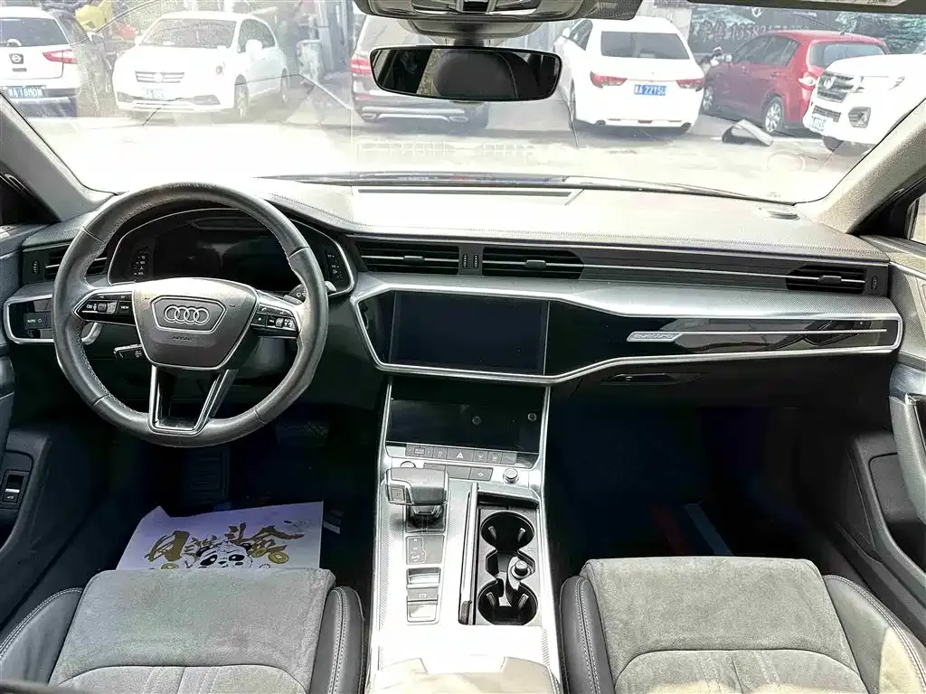 Audi A6L 2021 из CN, фото 6