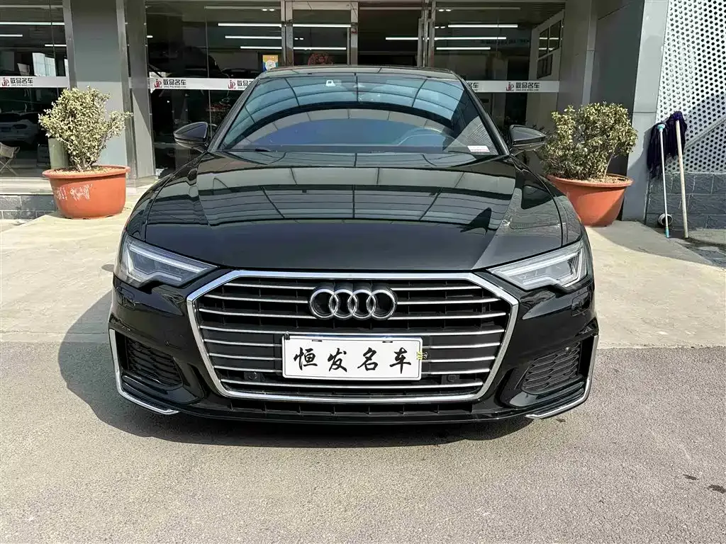Audi A6L 2021 из CN, фото 2