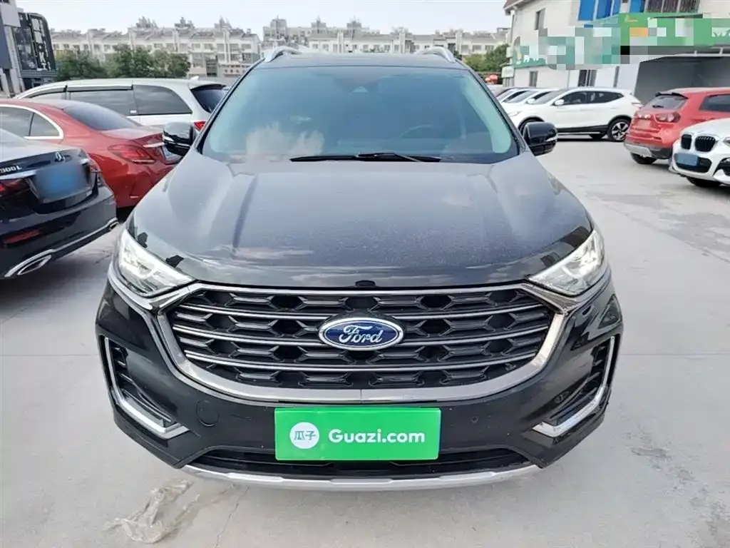 Ford Edge — фото 5