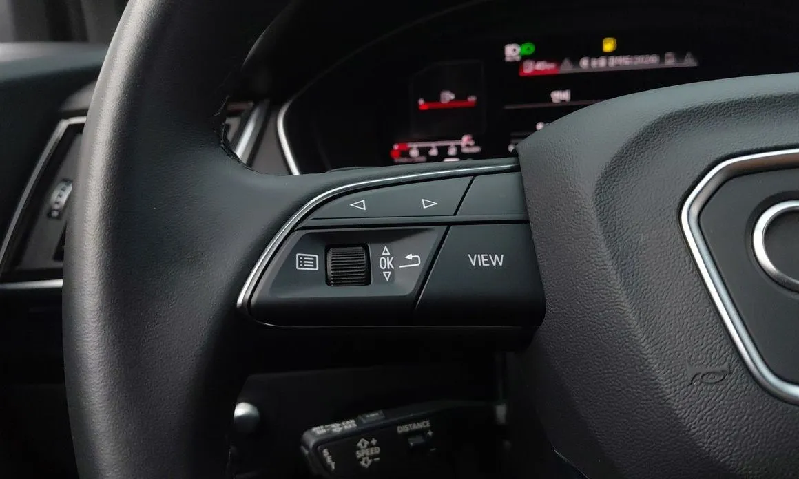 Audi Q5 2021 из KR, фото 10
