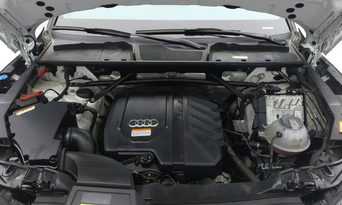 Audi Q5 2021 из KR, фото 7