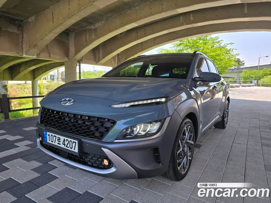 Hyundai Kona — фото 1