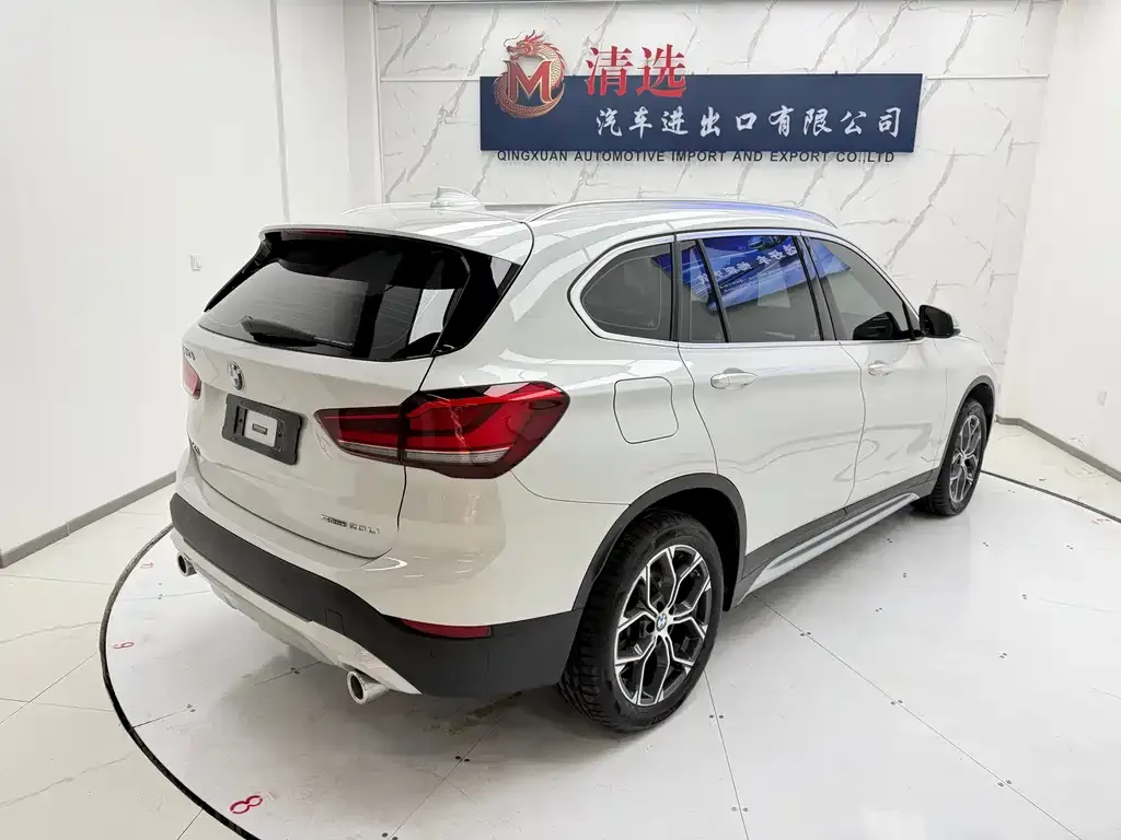 BMW X1 — фото 10