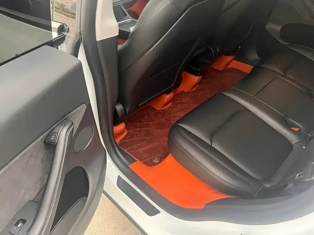 Tesla Model Y 2024 из CN, фото 4