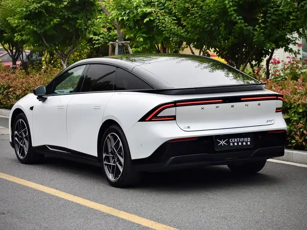 XPeng P7+ — фото 10