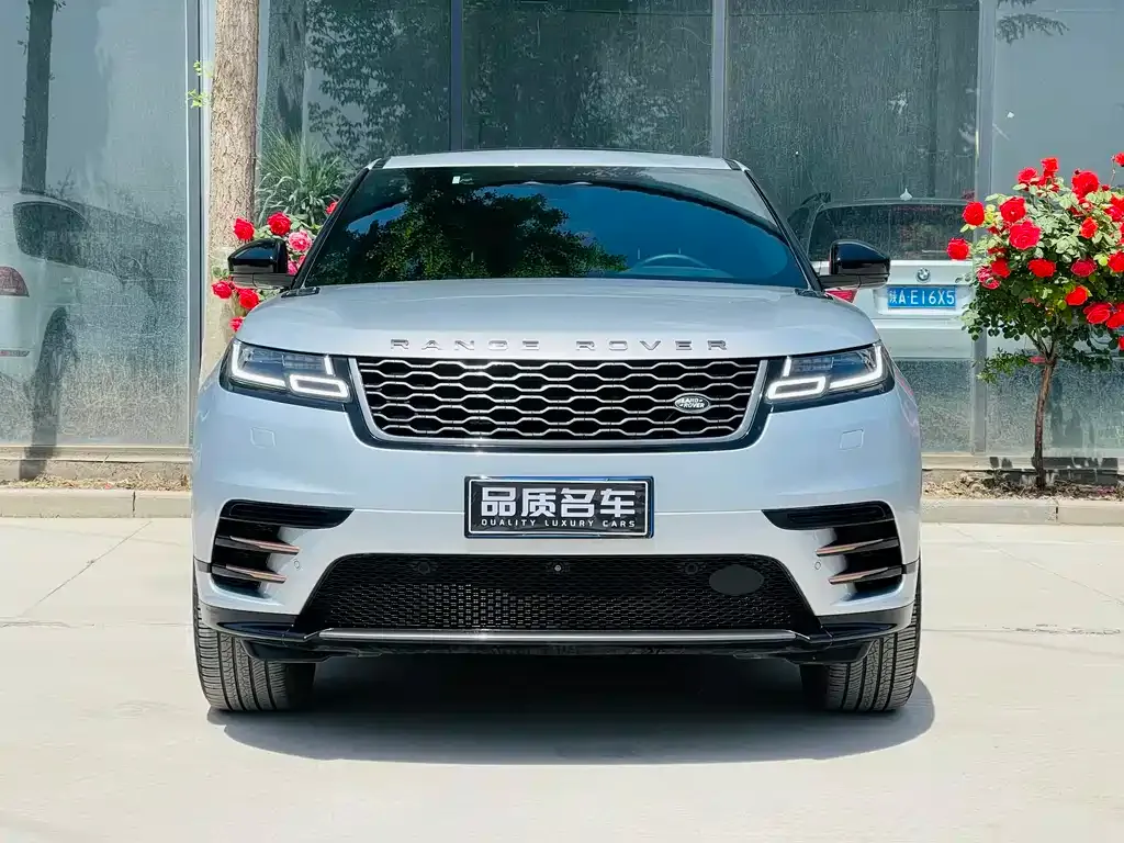 Land Rover Velar — фото 10