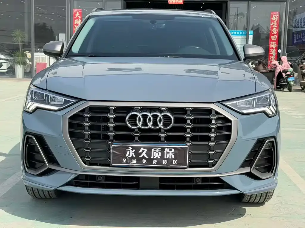 Audi Q3 — фото 10